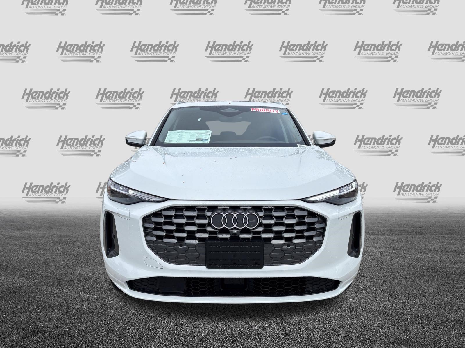 Used 2025 Audi Q5 Premium AWD/4WD image 3