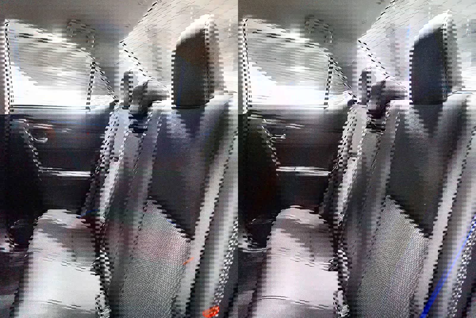 Certified 2018 Toyota Corolla SE image 19