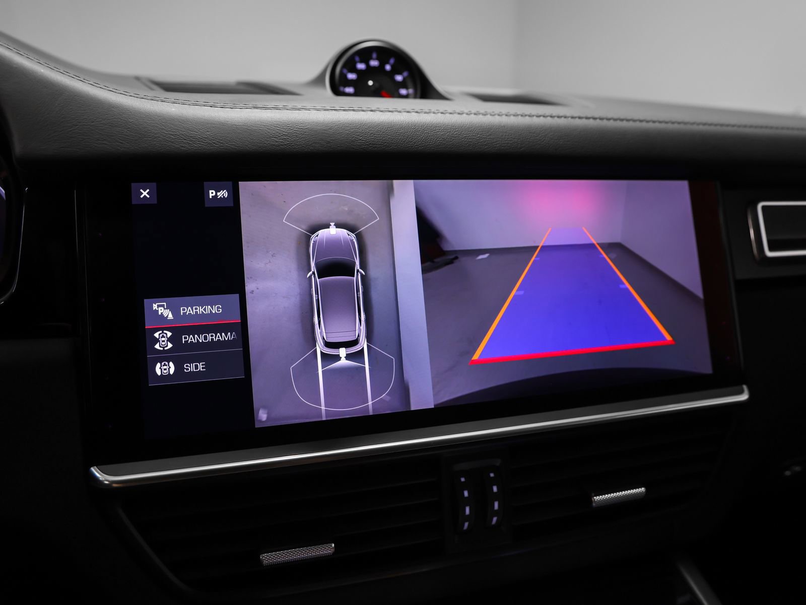 Certified 2021 Porsche Cayenne Turbo image 45