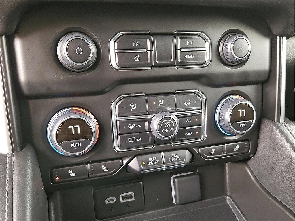 Used 2024 Chevrolet Tahoe LT image 17