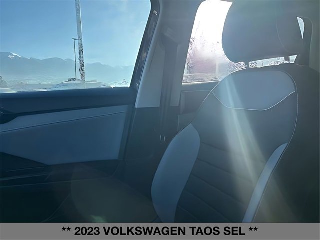 Used 2023 Volkswagen Taos SEL image 29