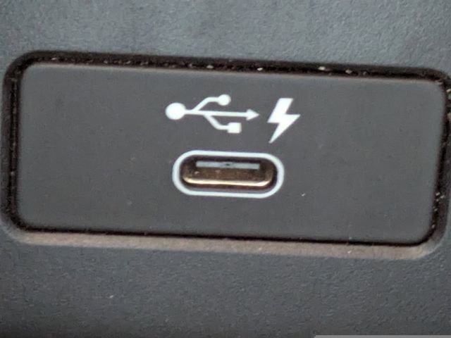 Used 2023 BMW X6 xDrive40i w/ M Sport Package image 26