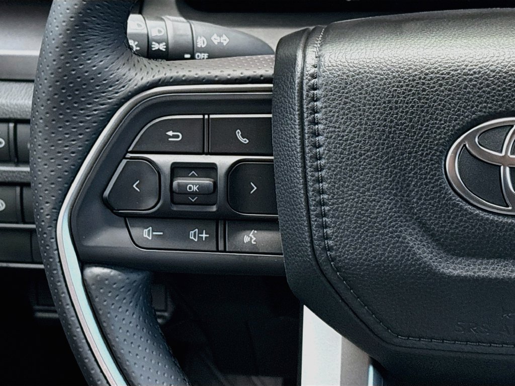 New 2026 Toyota 4Runner TRD Off-Road AWD/4WD image 11