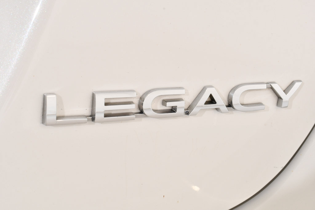 Used 2015 Subaru Legacy 2.5i Limited AWD/4WD image 21