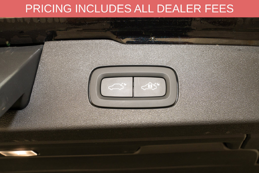 Used 2025 Volvo V60 B5 Cross Country Plus AWD/4WD image 6