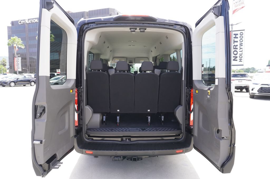 Used 2025 Ford Transit 350 XLT RWD image 8