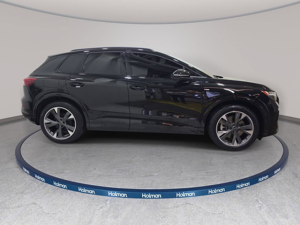 Used 2024 Audi Q4 e-tron Premium Plus AWD/4WD image 5