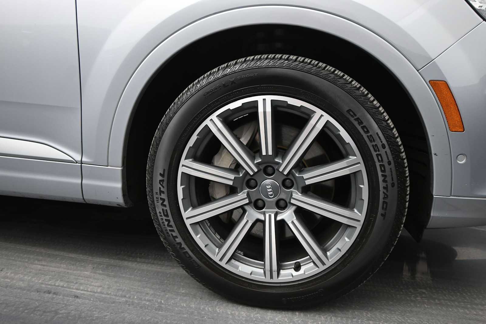 Used 2019 Audi Q7 3.0T Premium Plus w/ Premium Plus Package AWD/4WD image 10