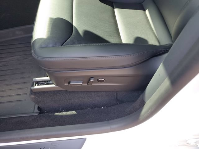 Used 2026 Tesla Model Y AWD image 17