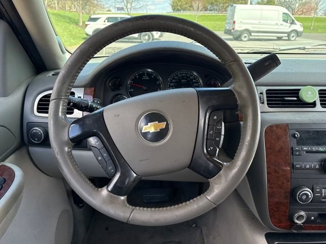Used 2007 Chevrolet Suburban LT image 22