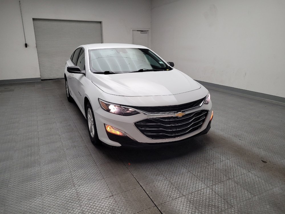 Used 2023 Chevrolet Malibu LS FWD image 14