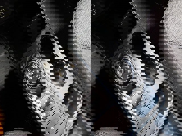 New 2025 Ford Maverick XL w/ Equipment Group 102A image 22