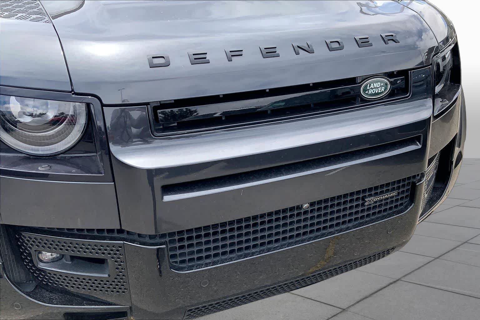 Certified 2023 Land Rover Defender 110 X-Dynamic SE AWD/4WD image 28