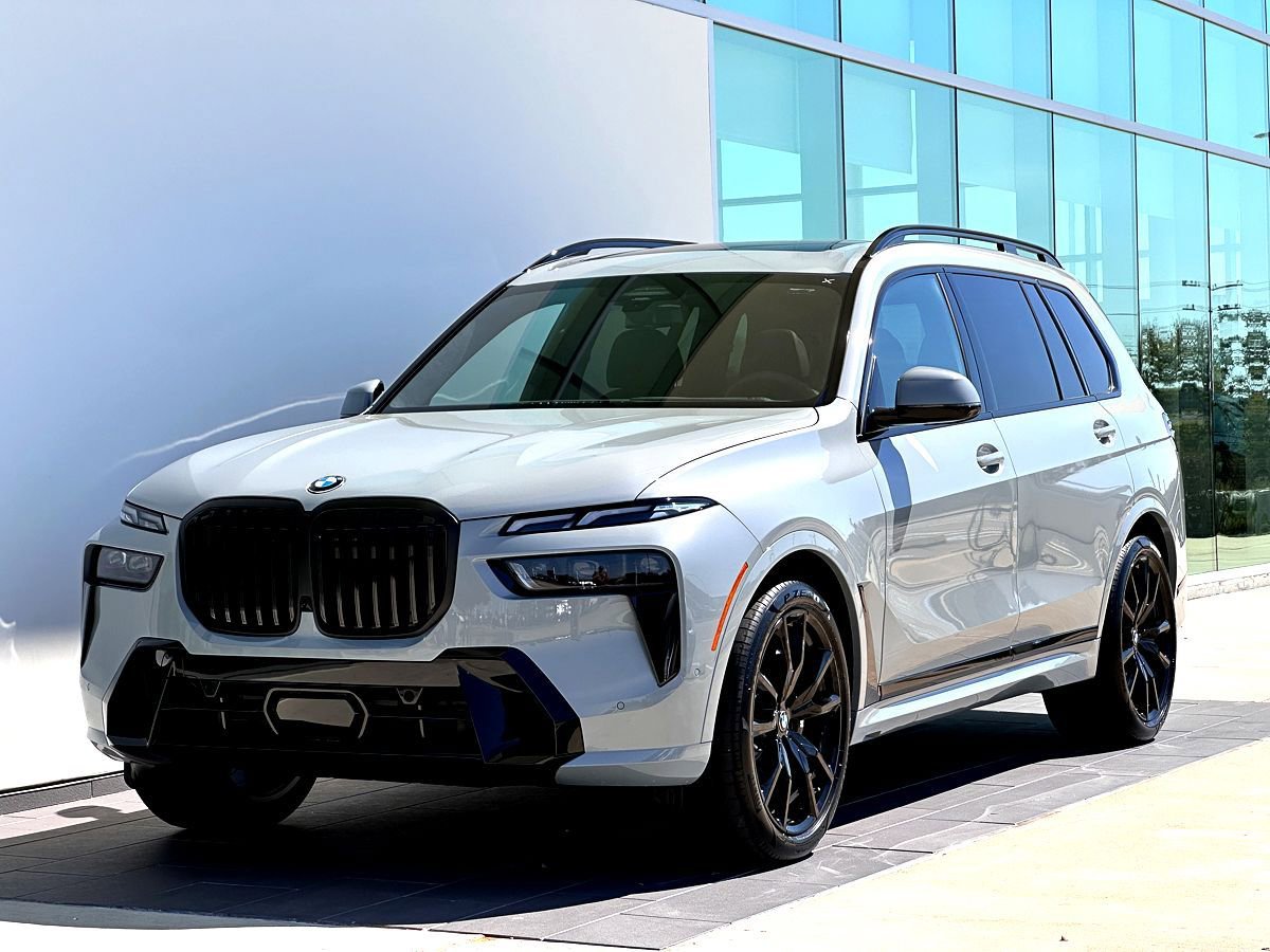 New 2026 BMW X7 xDrive40i w/ M Sport Package image 9
