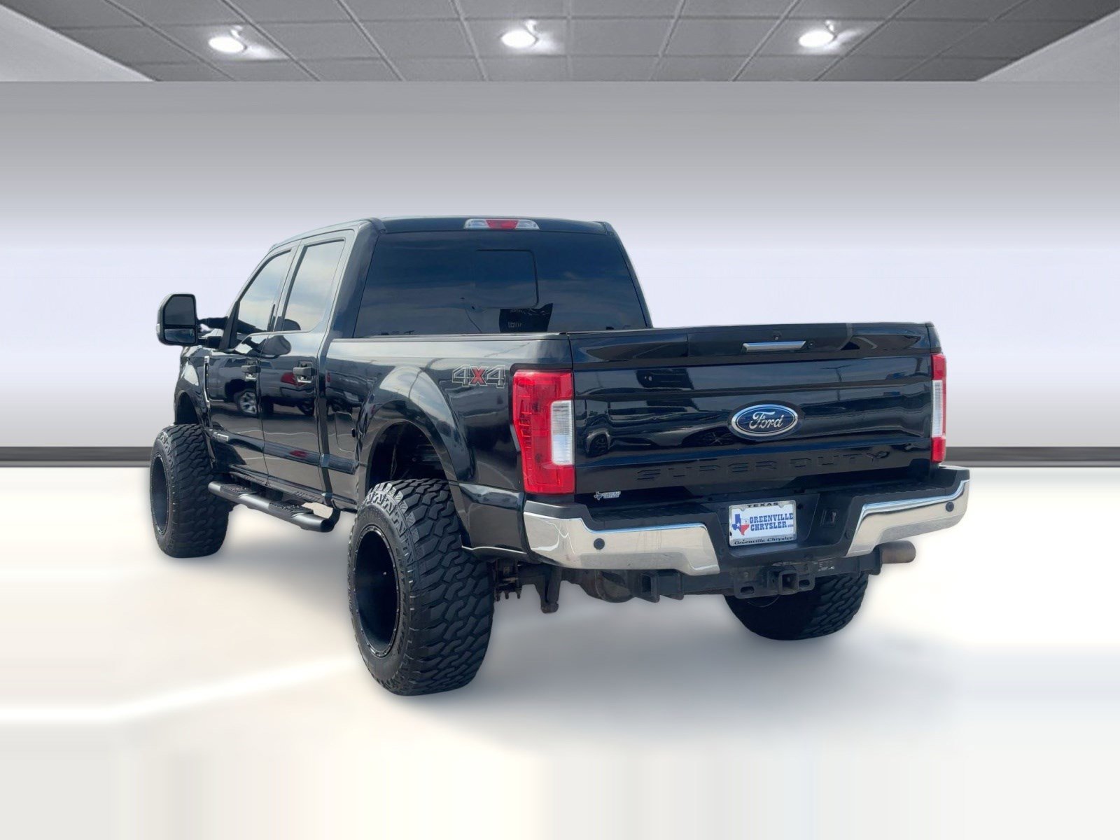 Used 2018 Ford F250 Lariat image 3