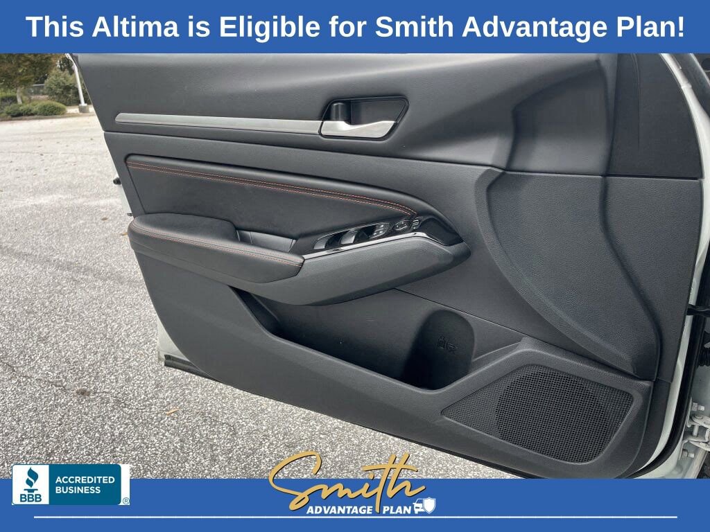 Used 2023 Nissan Altima 2.5 SR image 16