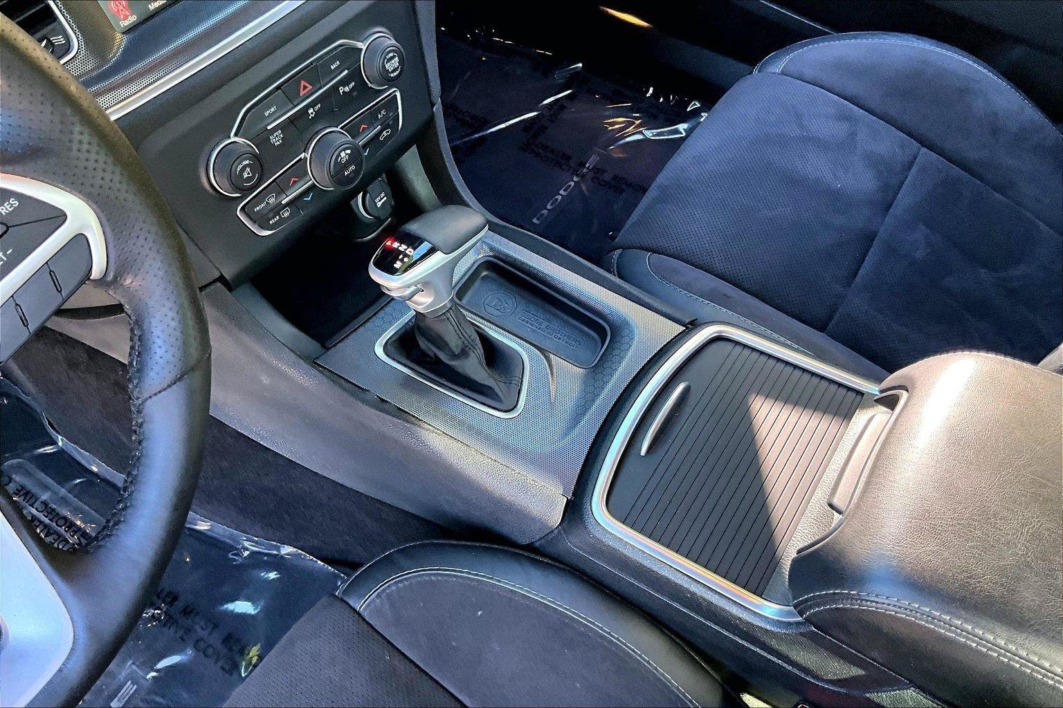 Used 2016 Dodge Charger R/T Scat Pack RWD image 16