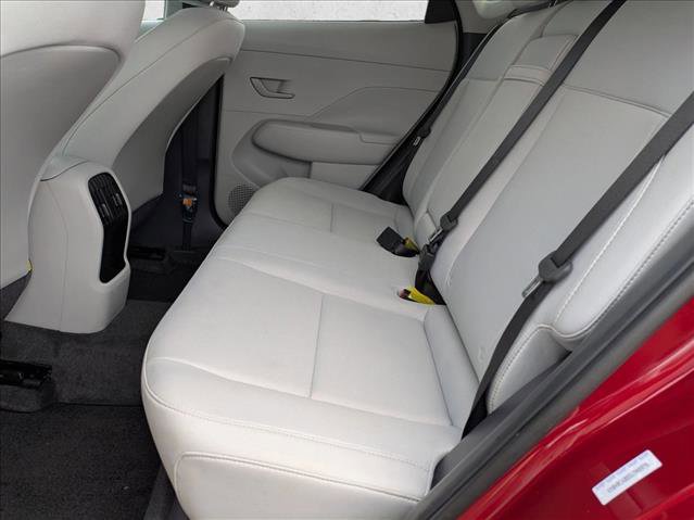 Used 2025 Hyundai Kona SEL image 17