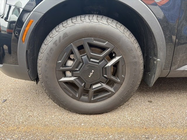 Used 2024 Kia Sorento SX Prestige w/ Olive Brown Leather Package image 3