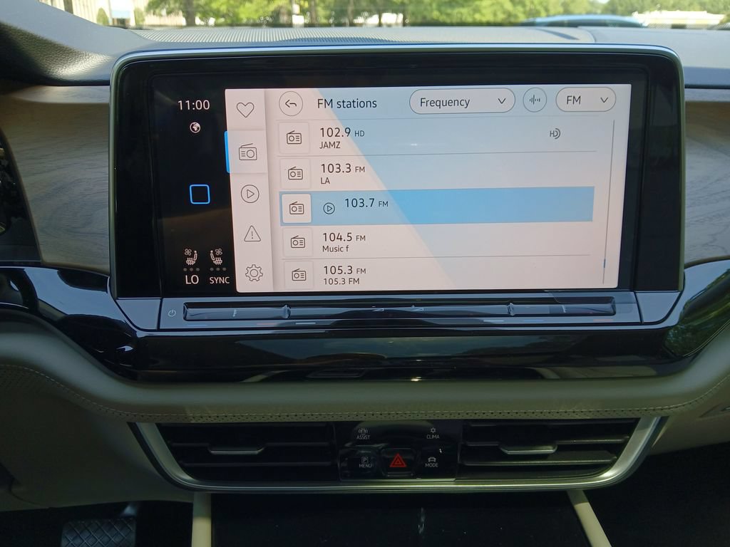 New 2026 Volkswagen Atlas SE FWD image 18