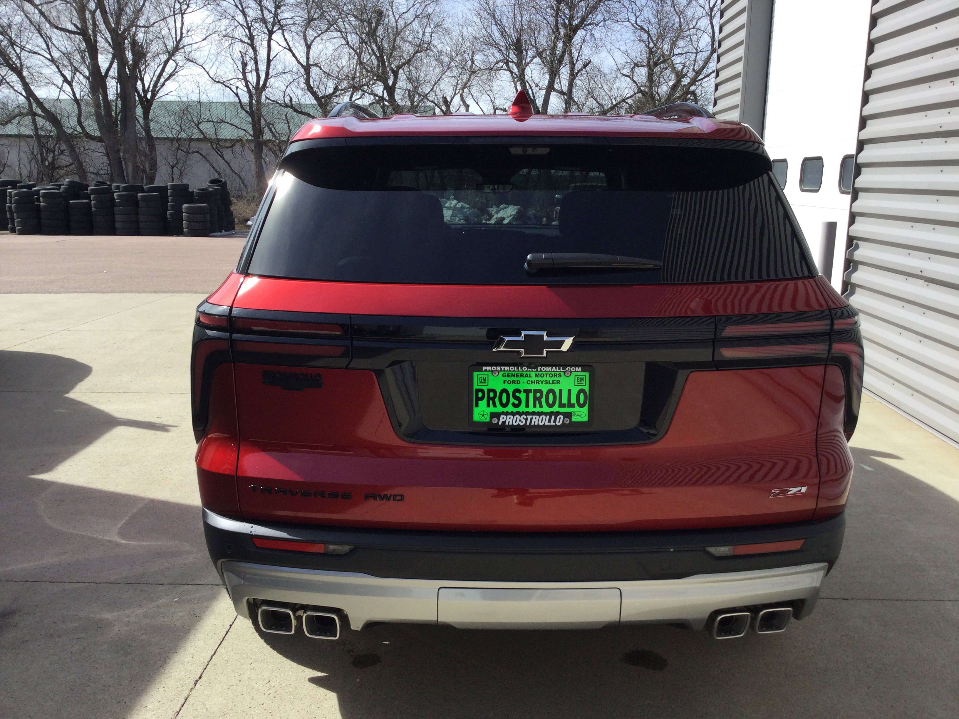 New 2026 Chevrolet Traverse Z71 w/ Enhanced Driving Package image 4