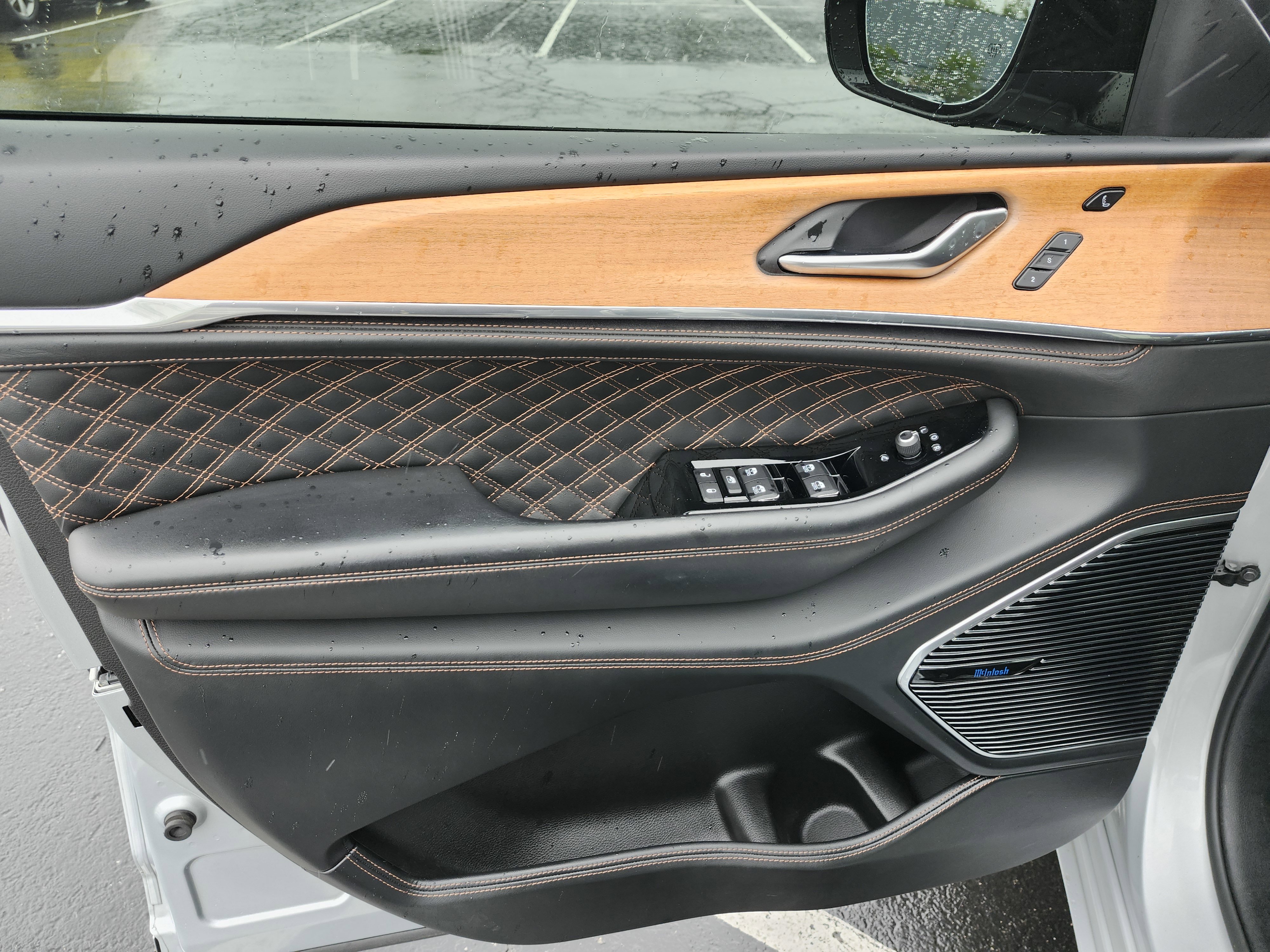 Used 2021 Jeep Grand Cherokee L Summit AWD/4WD image 30