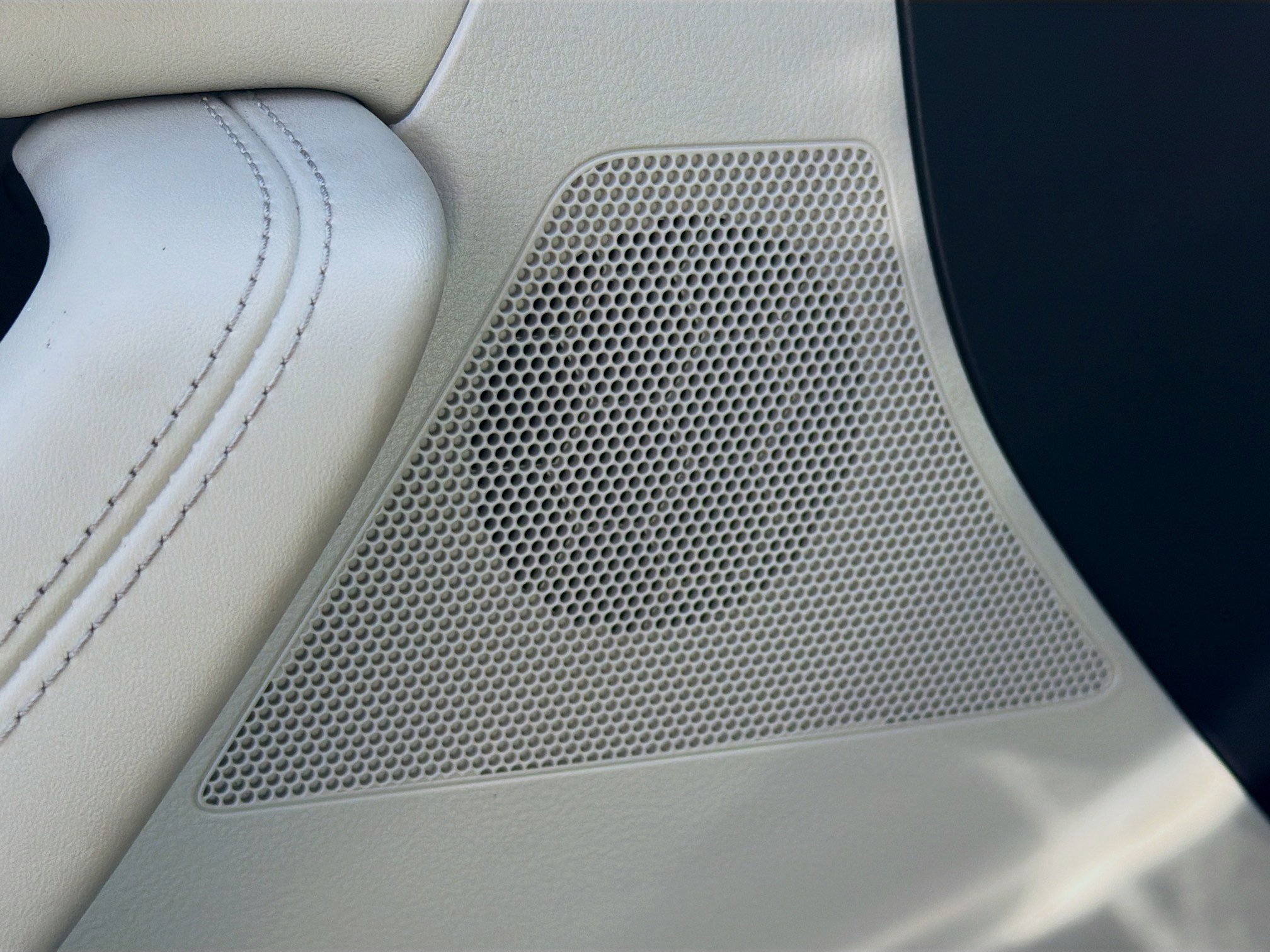 Used 2024 MAZDA CX-90 Plug-In Hybrid w/ Premium Plus image 24