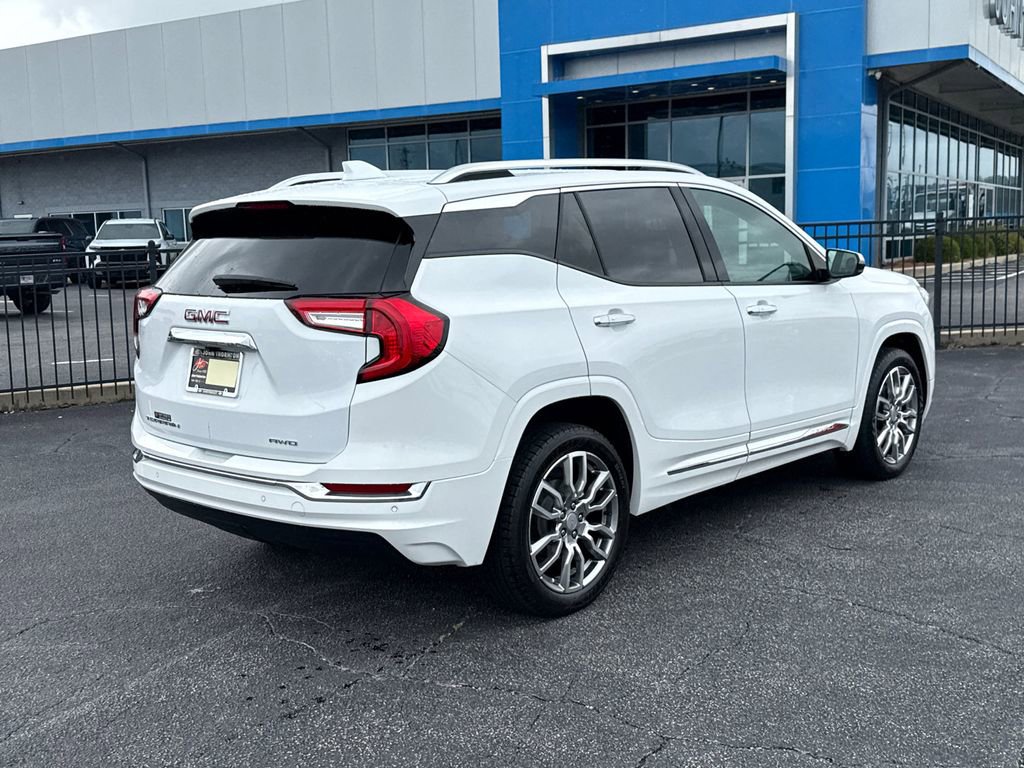 Used 2022 GMC Terrain Denali AWD/4WD image 6