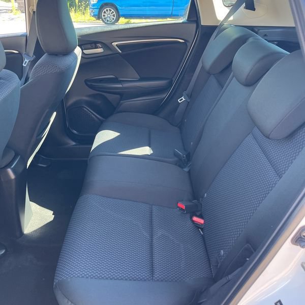 Used 2019 Honda Fit LX image 32