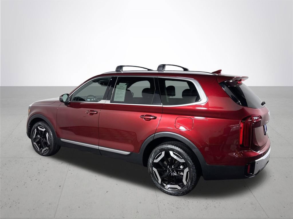 Used 2024 Kia Telluride S w/ S Sunroof Package image 8