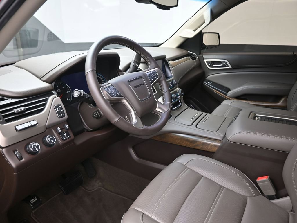 Used 2018 GMC Yukon Denali w/ Open Road Package image 19