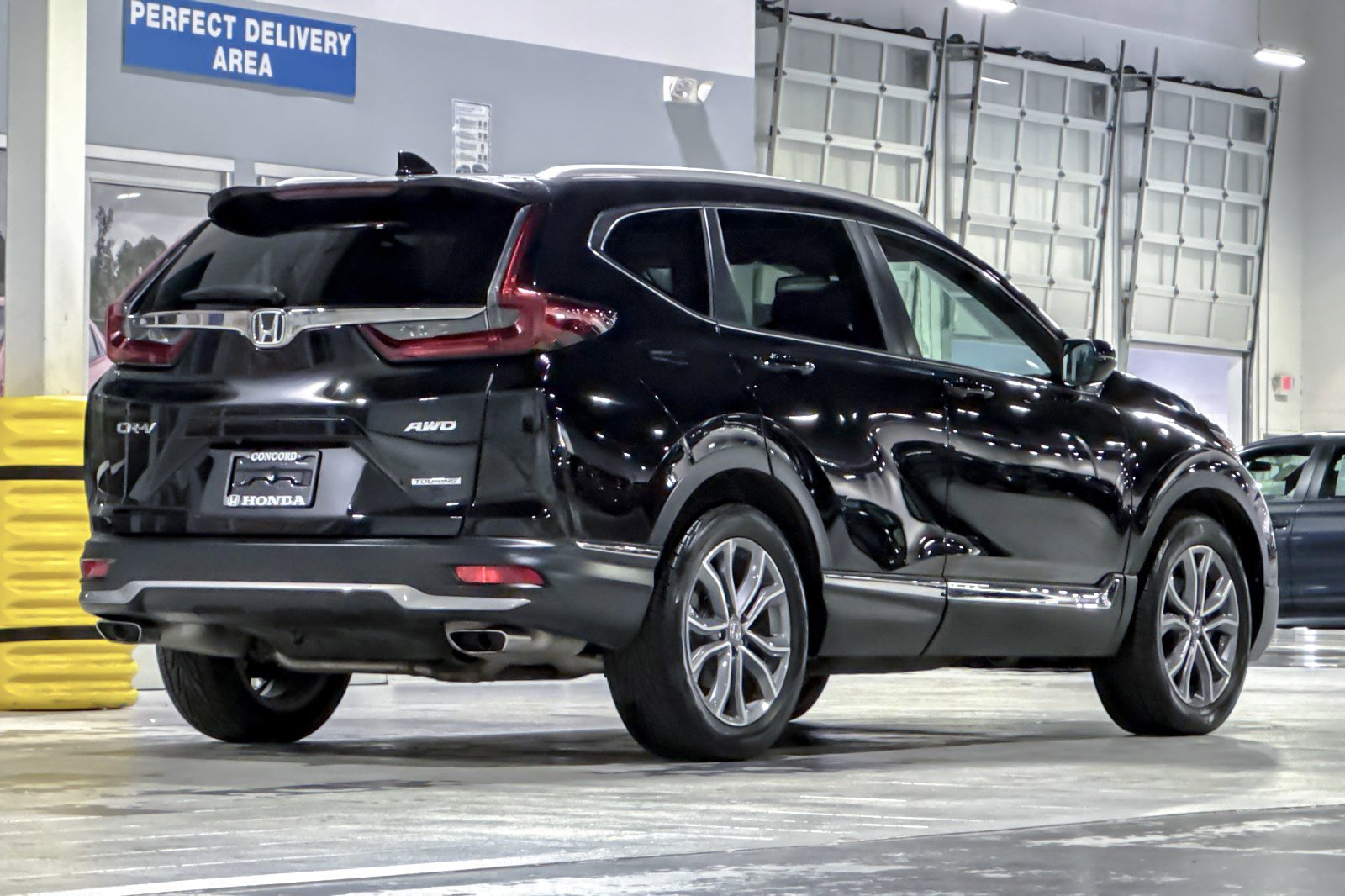 Used 2022 Honda CR-V Touring image 8