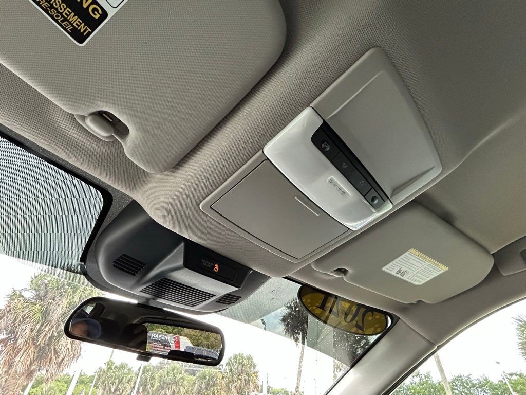 Certified 2021 Nissan Rogue S image 18