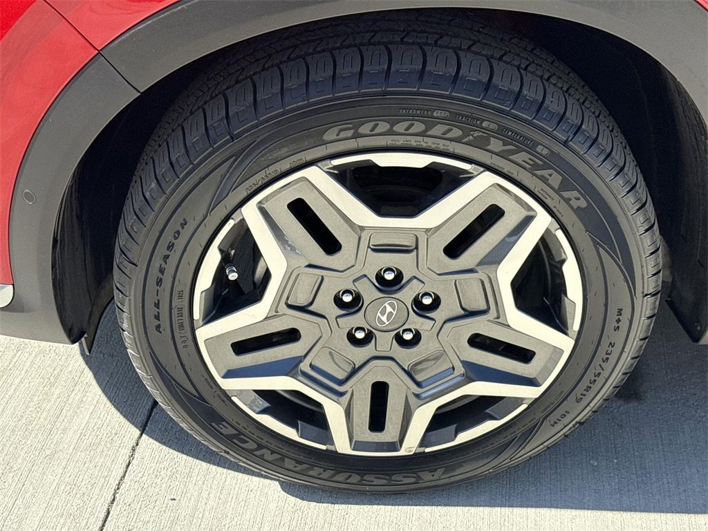 Used 2023 Hyundai Santa Fe Limited image 33