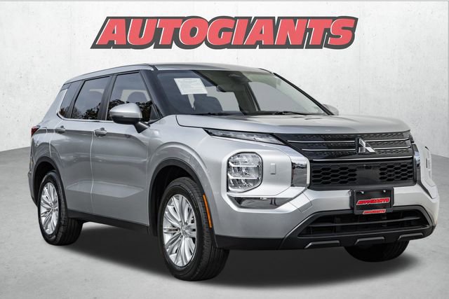 Used 2022 Mitsubishi Outlander ES