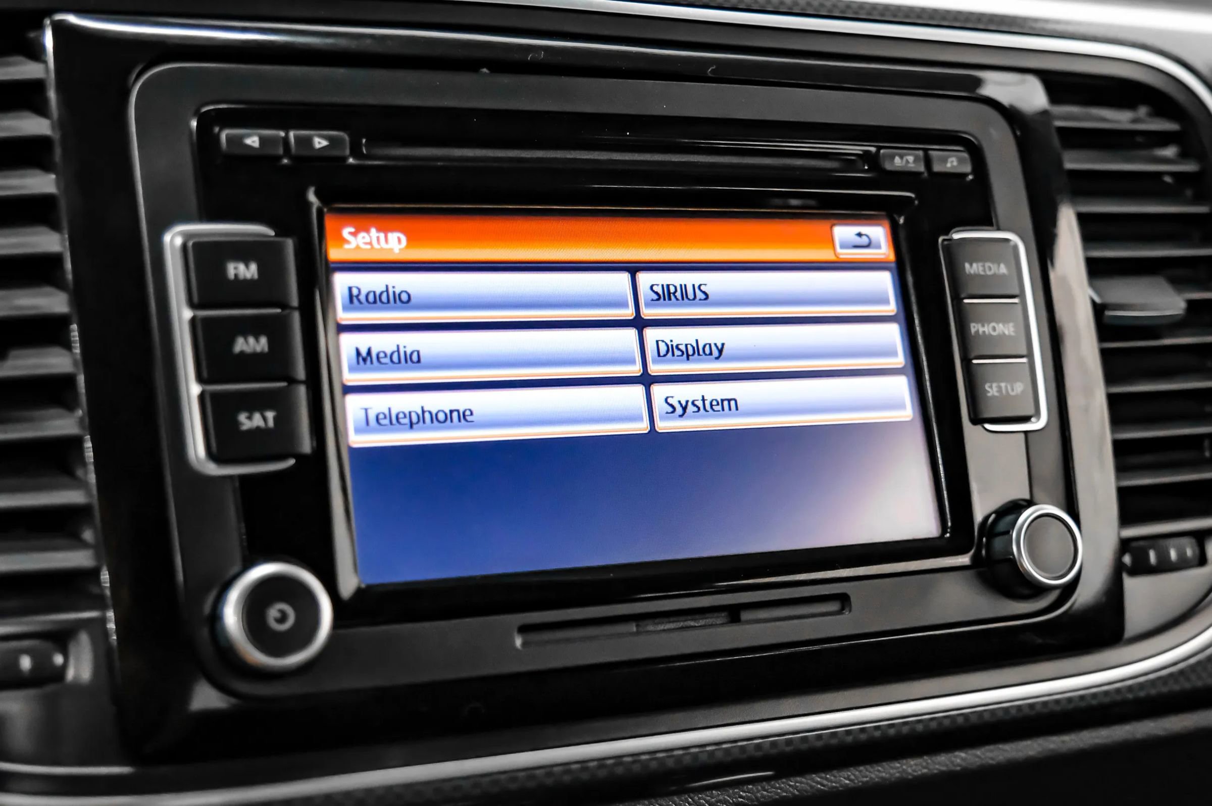 Used 2014 Volkswagen Beetle GSR image 30