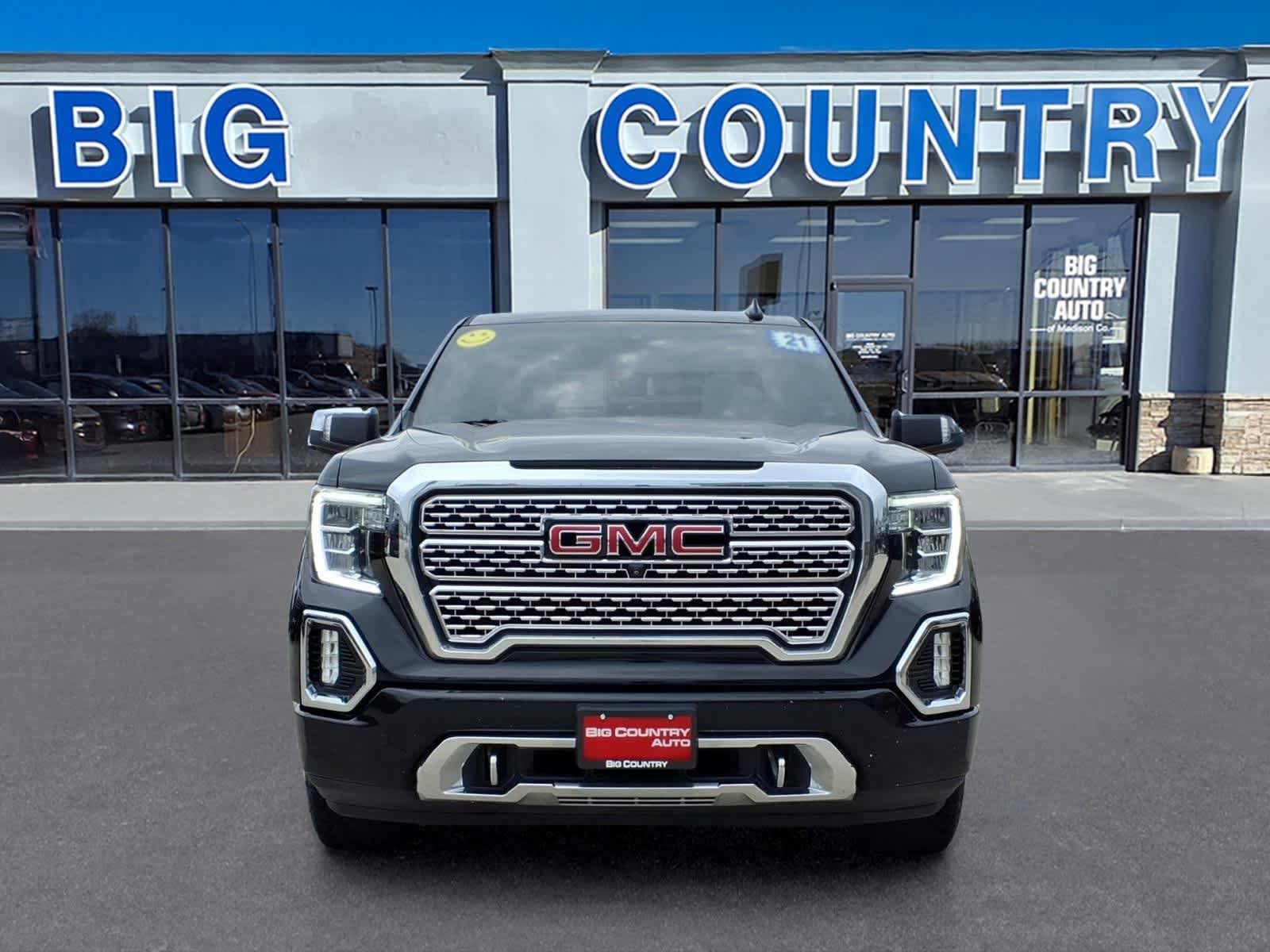 Used 2021 GMC Sierra 1500 Denali w/ Technology Package AWD/4WD image 2