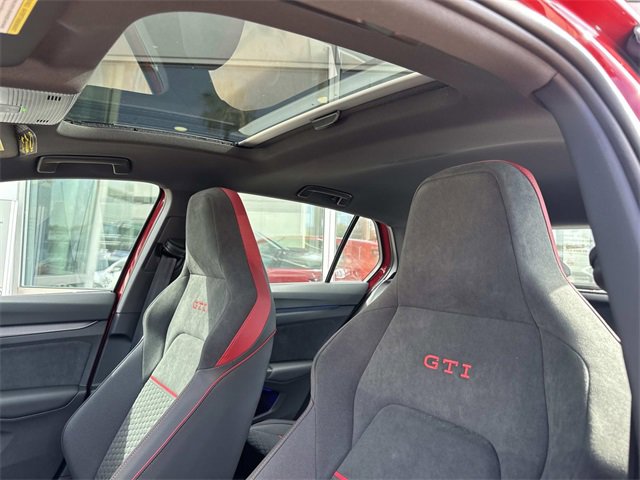 New 2025 Volkswagen GTI SE image 16