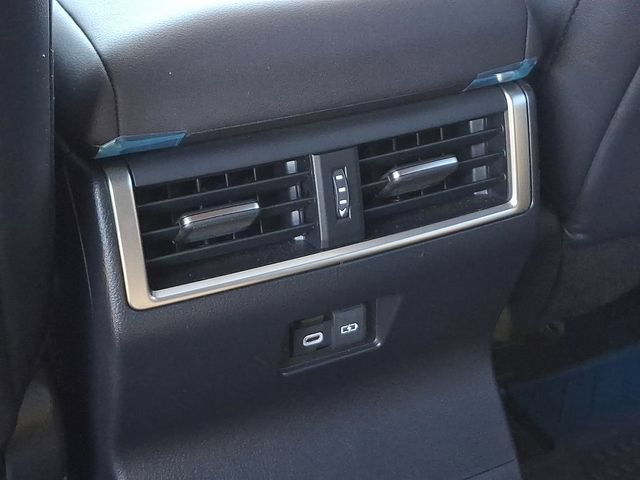 Used 2025 Lexus GX 550 w/ Accessory Package (CT) AWD/4WD image 20