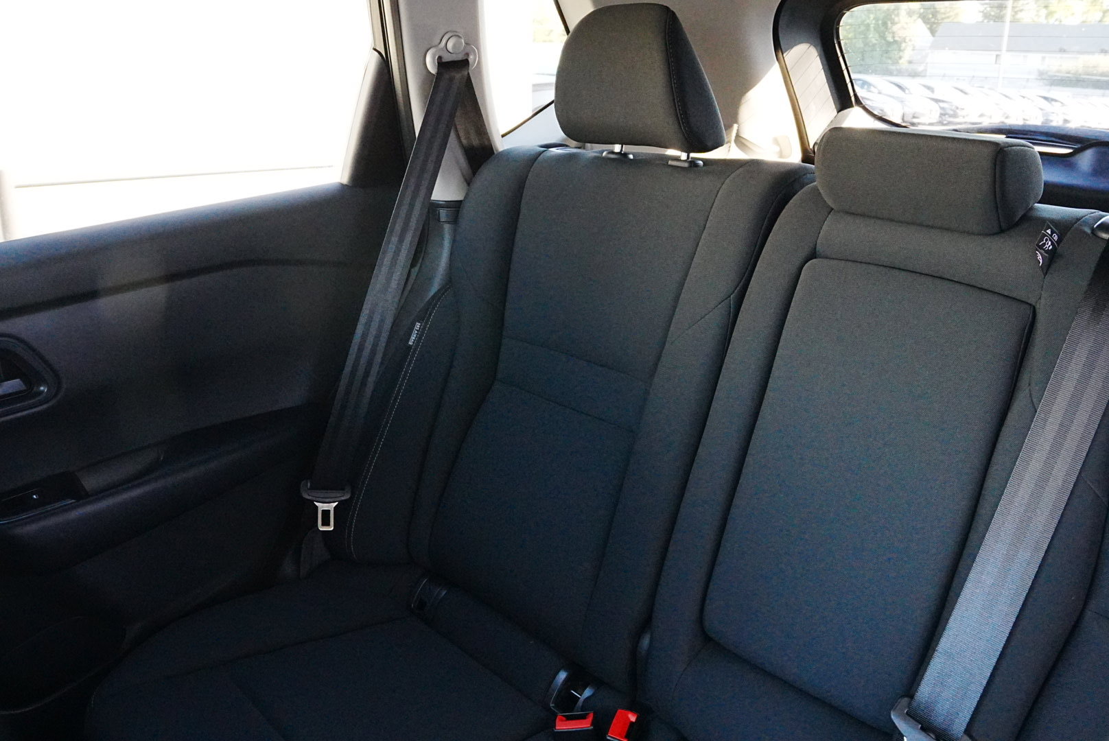 Used 2024 Nissan Rogue S image 15