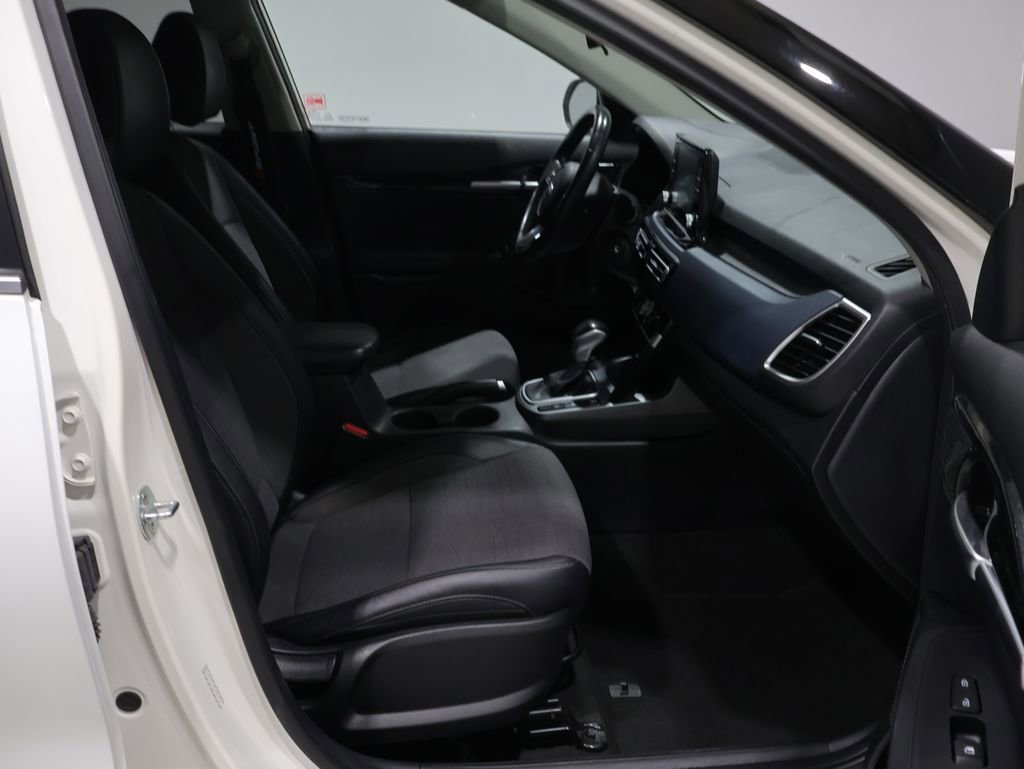 Used 2021 Kia Seltos S image 21