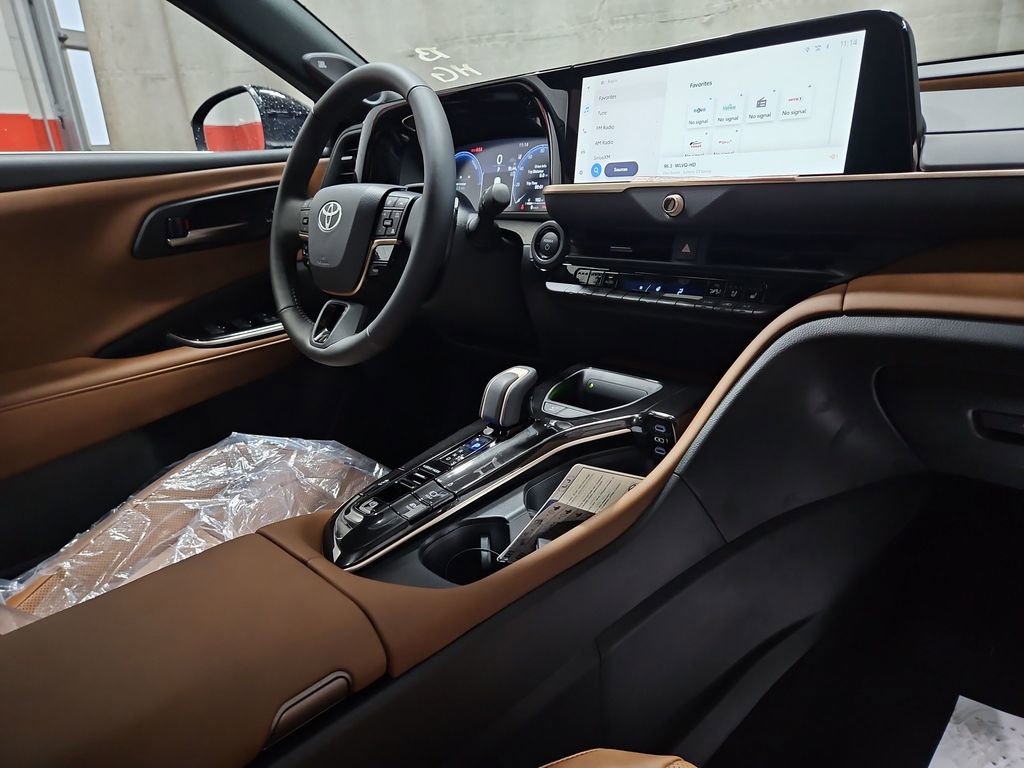 New 2025 Toyota Crown Signia image 29