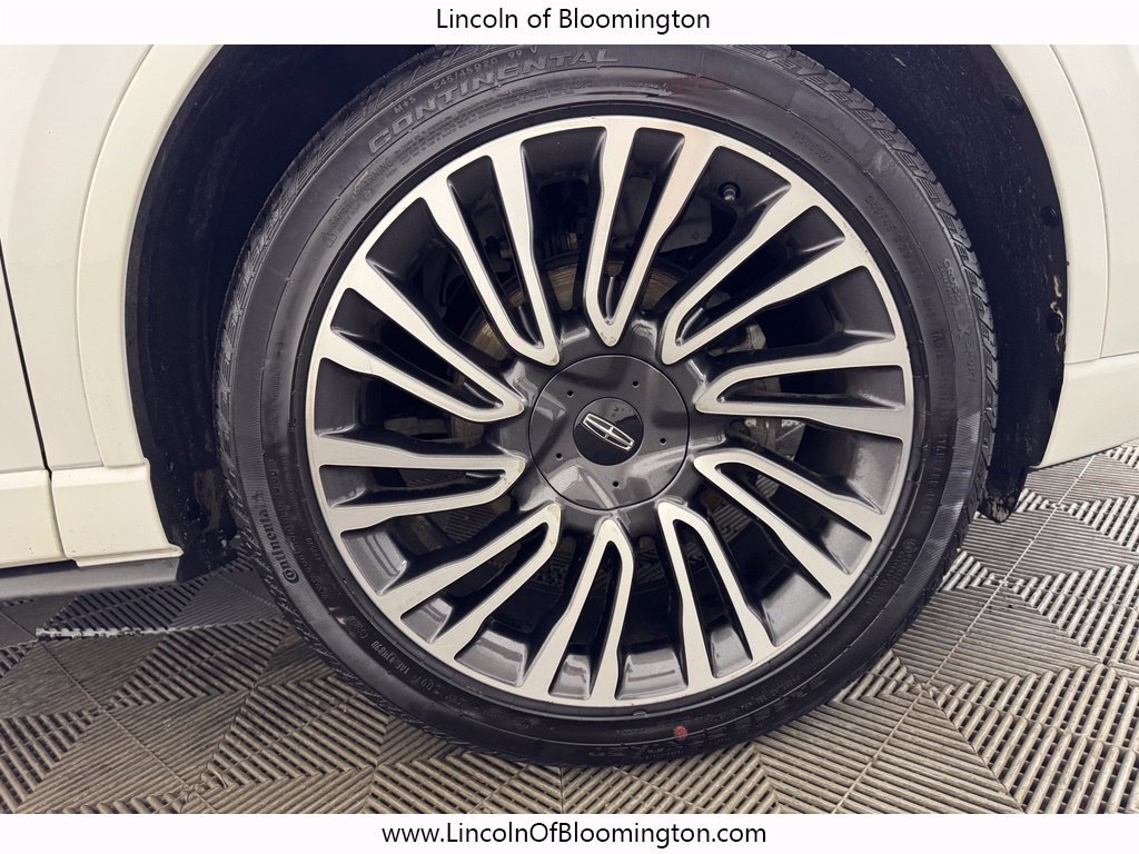 Certified 2022 Lincoln Corsair AWD w/ Premium Package image 25