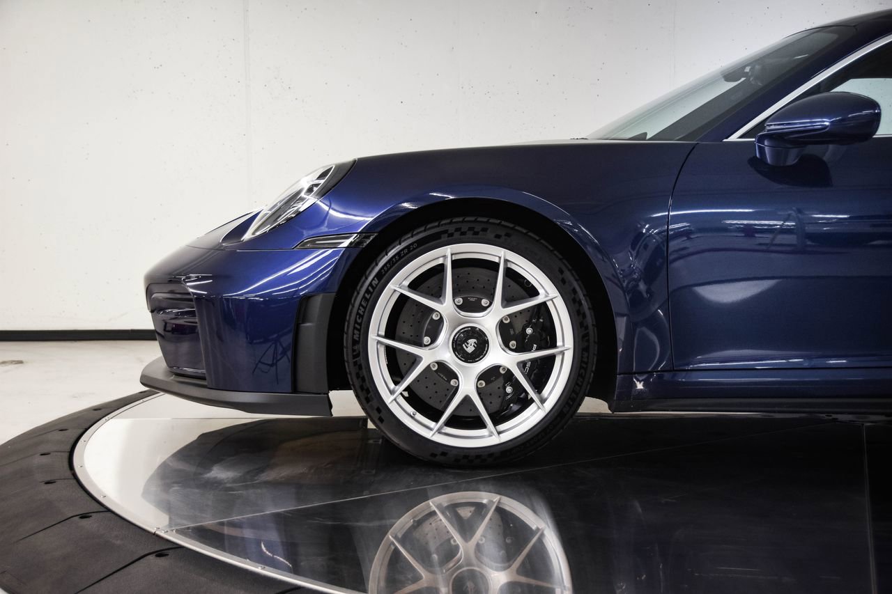Certified 2026 Porsche 911 Targa 4 RWD image 11