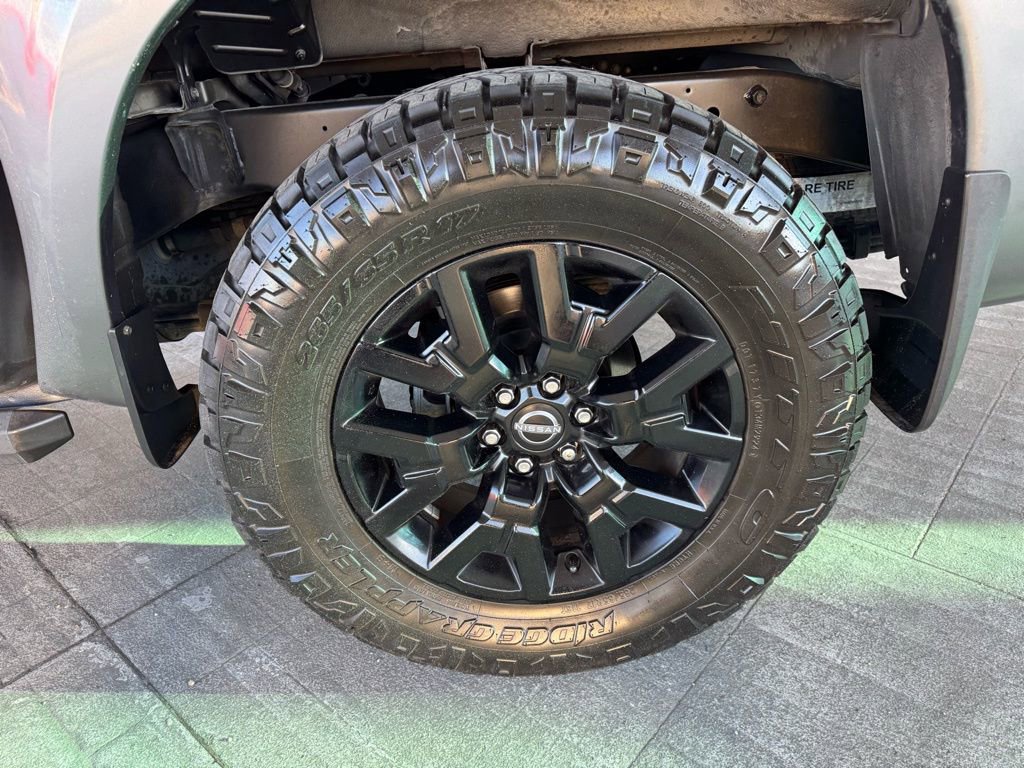 Used 2023 Nissan Frontier SV w/ Midnight Edition Package image 4