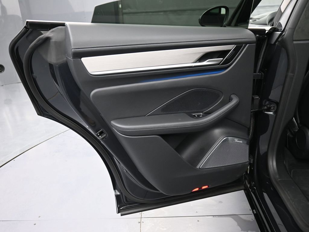 Certified 2024 Porsche Macan Turbo Electric image 24