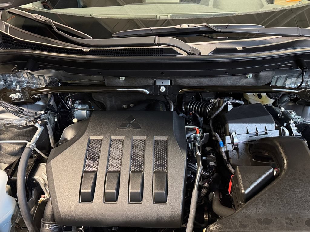 Used 2026 Mitsubishi Eclipse Cross Ralliart AWD/4WD image 27
