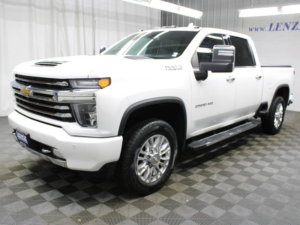 Used 2023 Chevrolet Silverado 2500 High Country AWD/4WD image 7