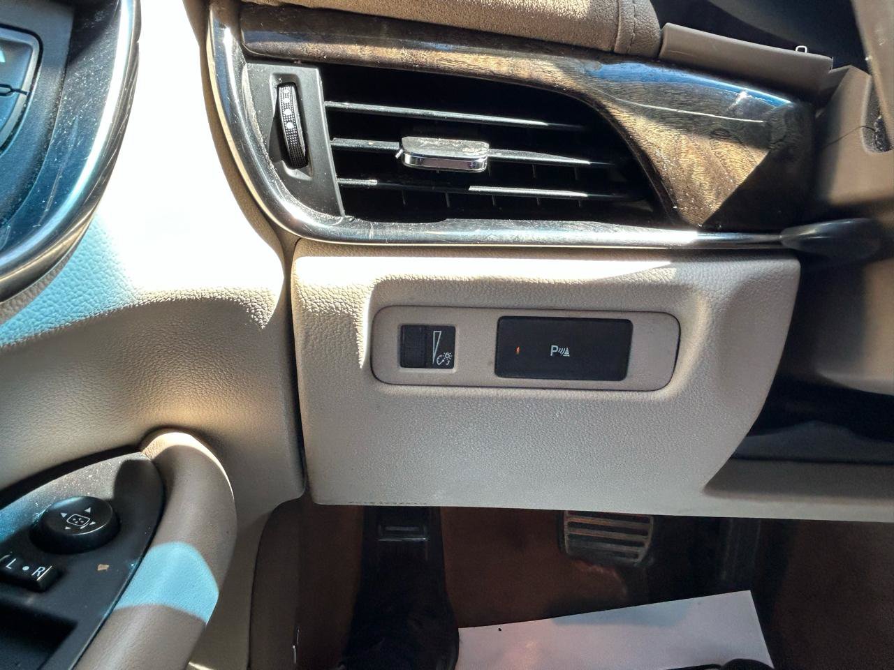 Used 2015 Cadillac ATS Luxury AWD/4WD image 28