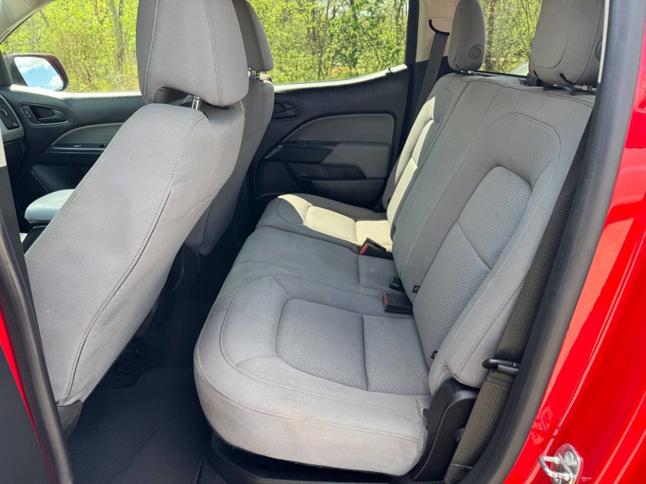 Used 2019 Chevrolet Colorado W/T w/ Custom Special Edition RWD image 17